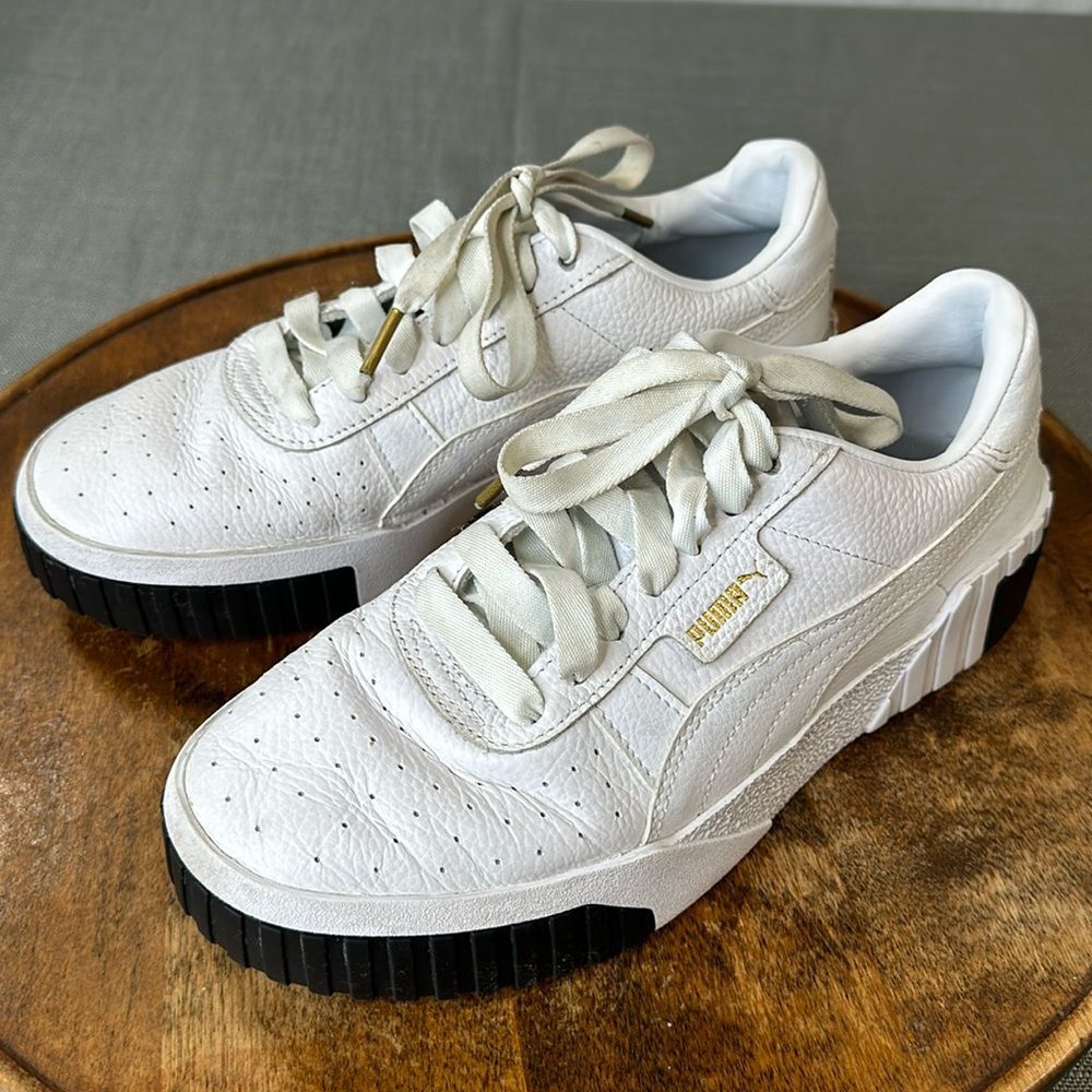 Puma Shoes Wm 8.5 White Leather Lace Up Sneakers 369155-04 Cali Platform